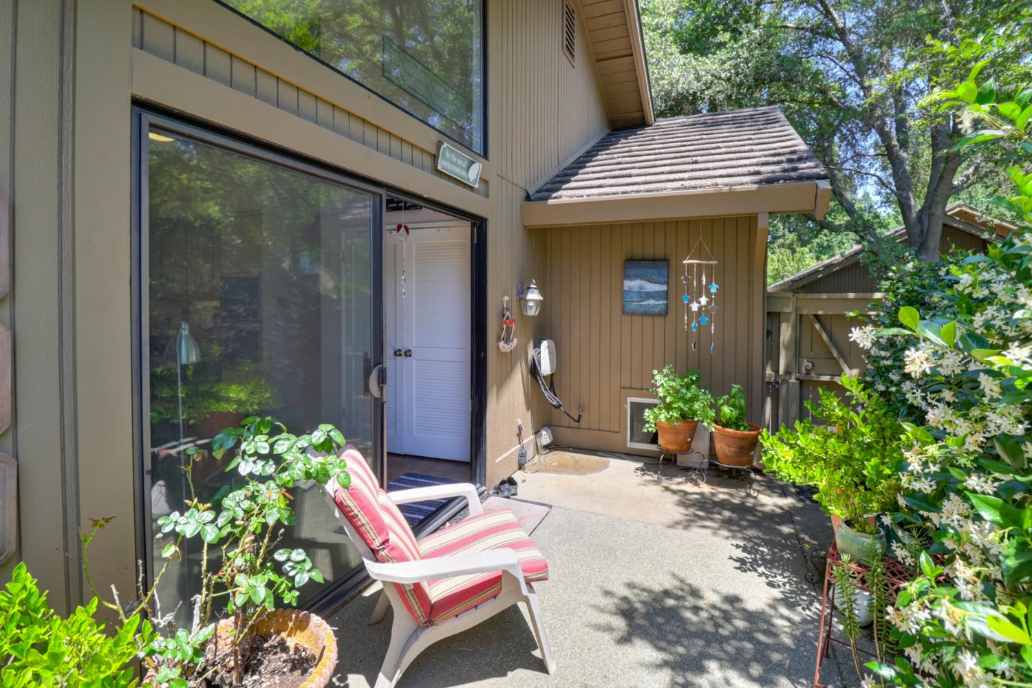 Detail Gallery Image 86 of 99 For 1911 Discovery Village Ln, Gold River,  CA 95670 - 2 Beds | 2 Baths