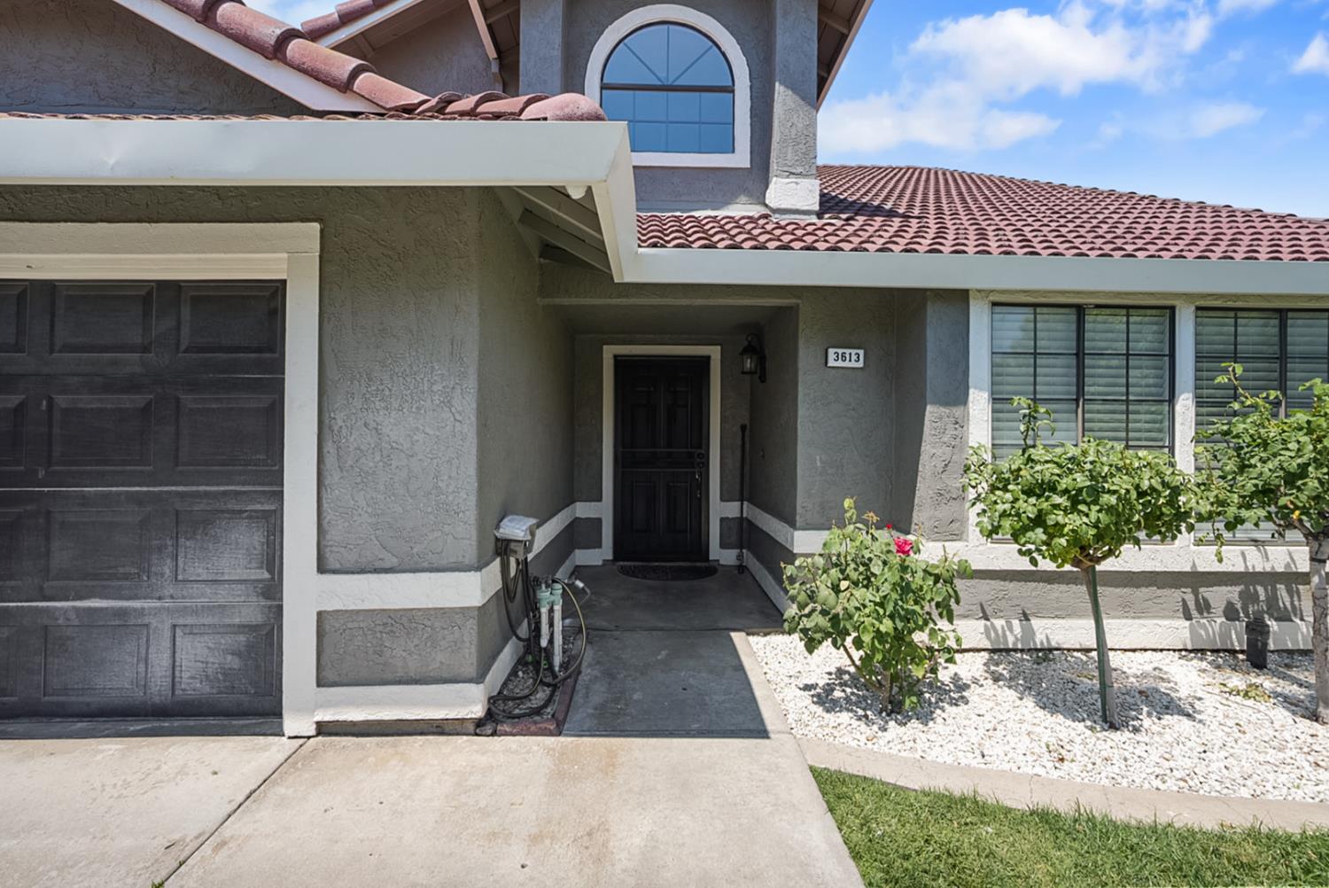 Detail Gallery Image 3 of 47 For 3613 Havenwood Way, Ceres,  CA 95307 - 4 Beds | 3 Baths