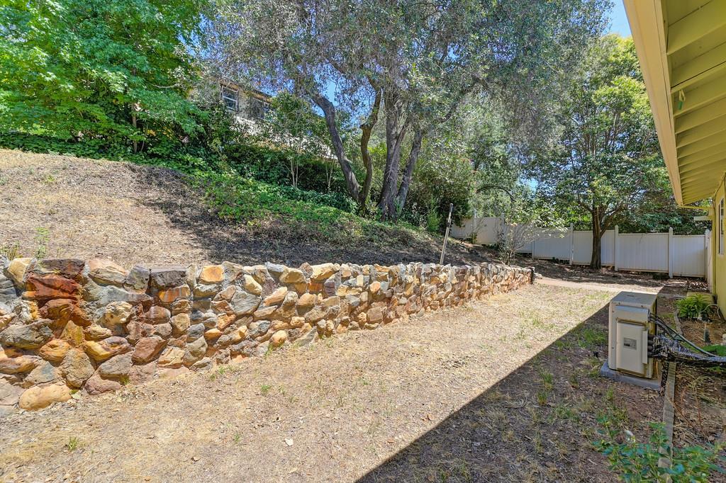 Detail Gallery Image 41 of 49 For 176 Mulberry Ln, Auburn,  CA 95603 - 3 Beds | 1 Baths