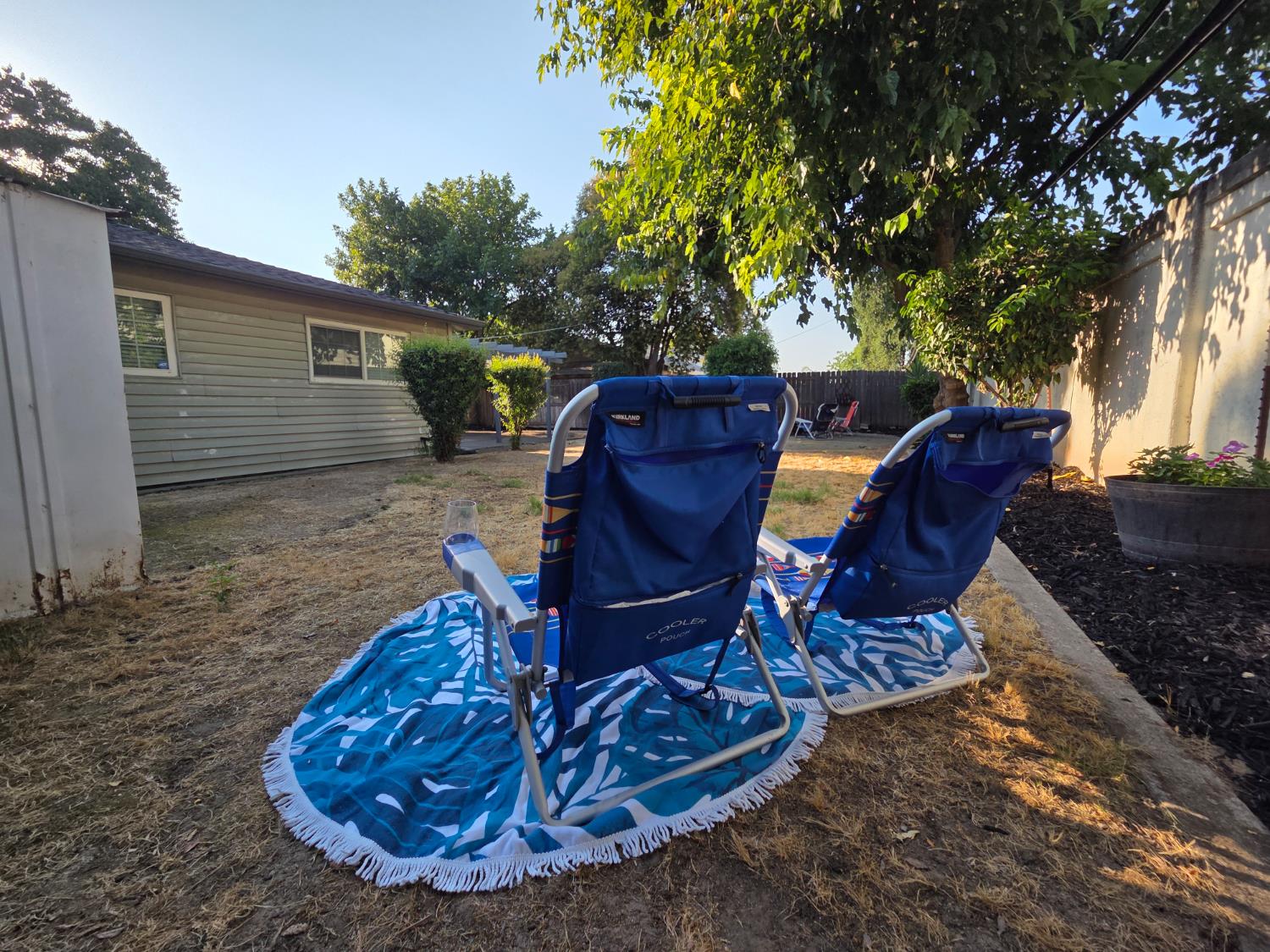 Detail Gallery Image 28 of 34 For 5710 Parkoaks Dr, Carmichael,  CA 95608 - 3 Beds | 1/1 Baths