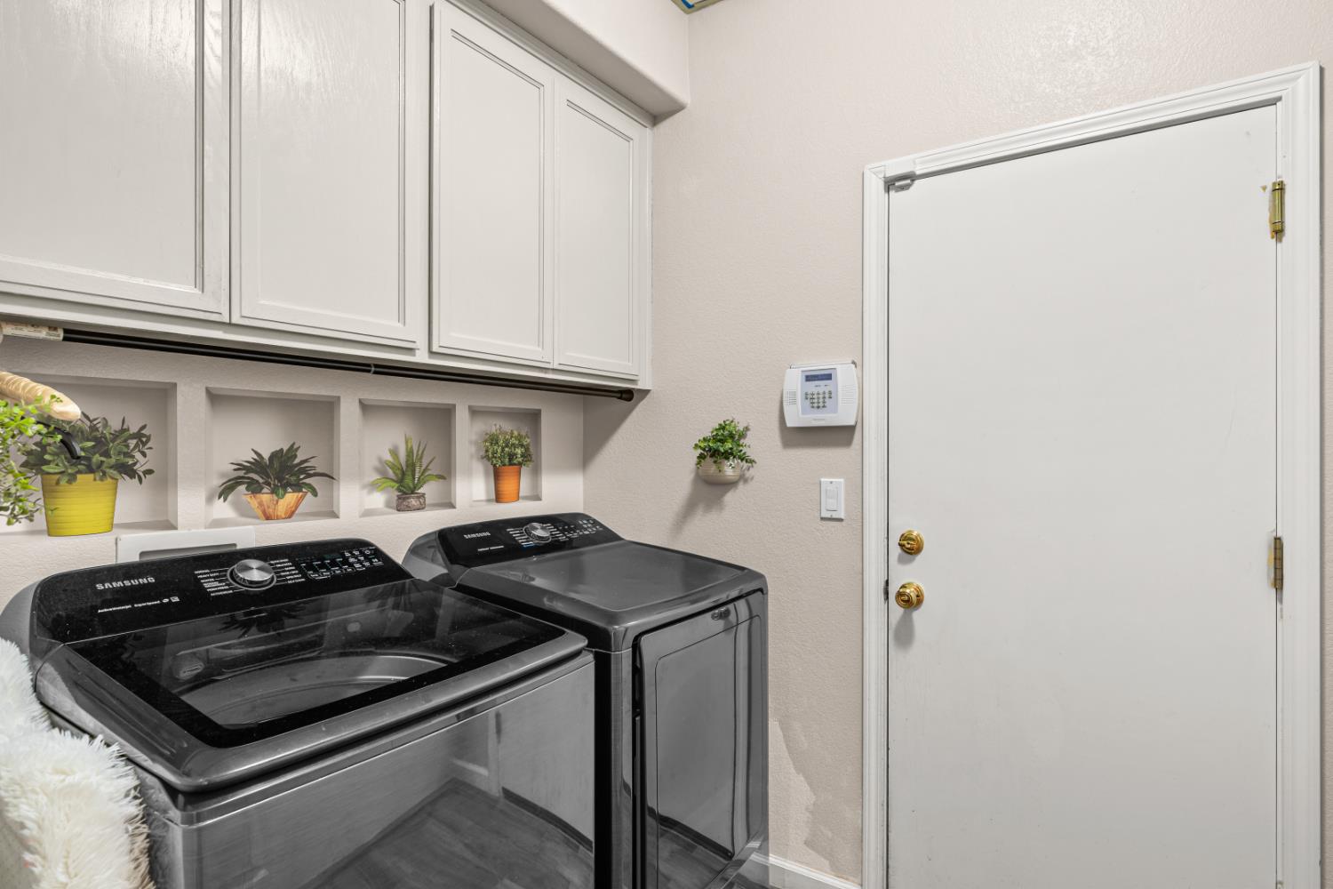 Detail Gallery Image 47 of 60 For 2020 Malcolm Way, Modesto,  CA 95356 - 3 Beds | 3 Baths