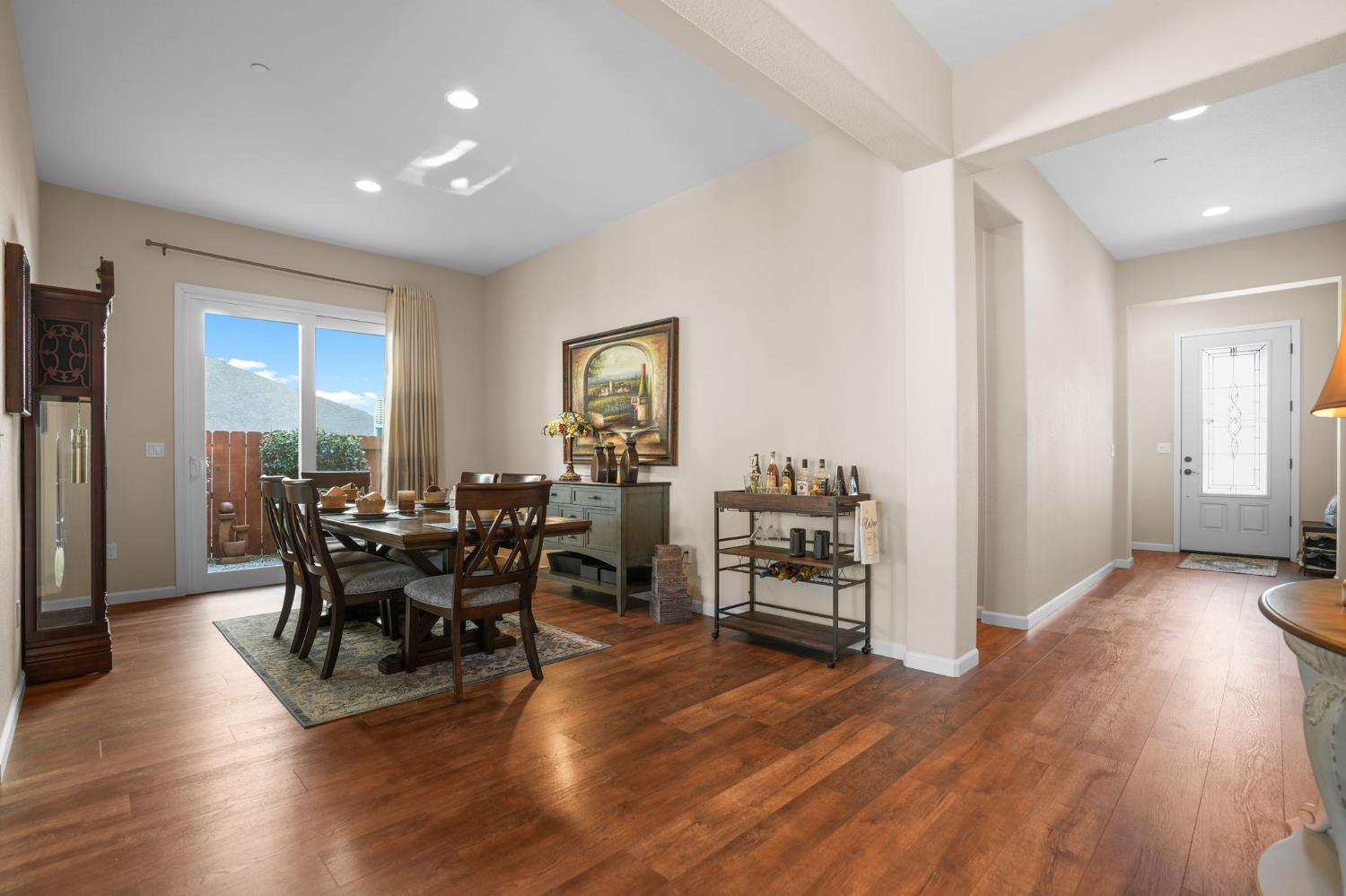 Detail Gallery Image 8 of 55 For 1261 Sweet Briar Dr, Patterson,  CA 95363 - 3 Beds | 2 Baths