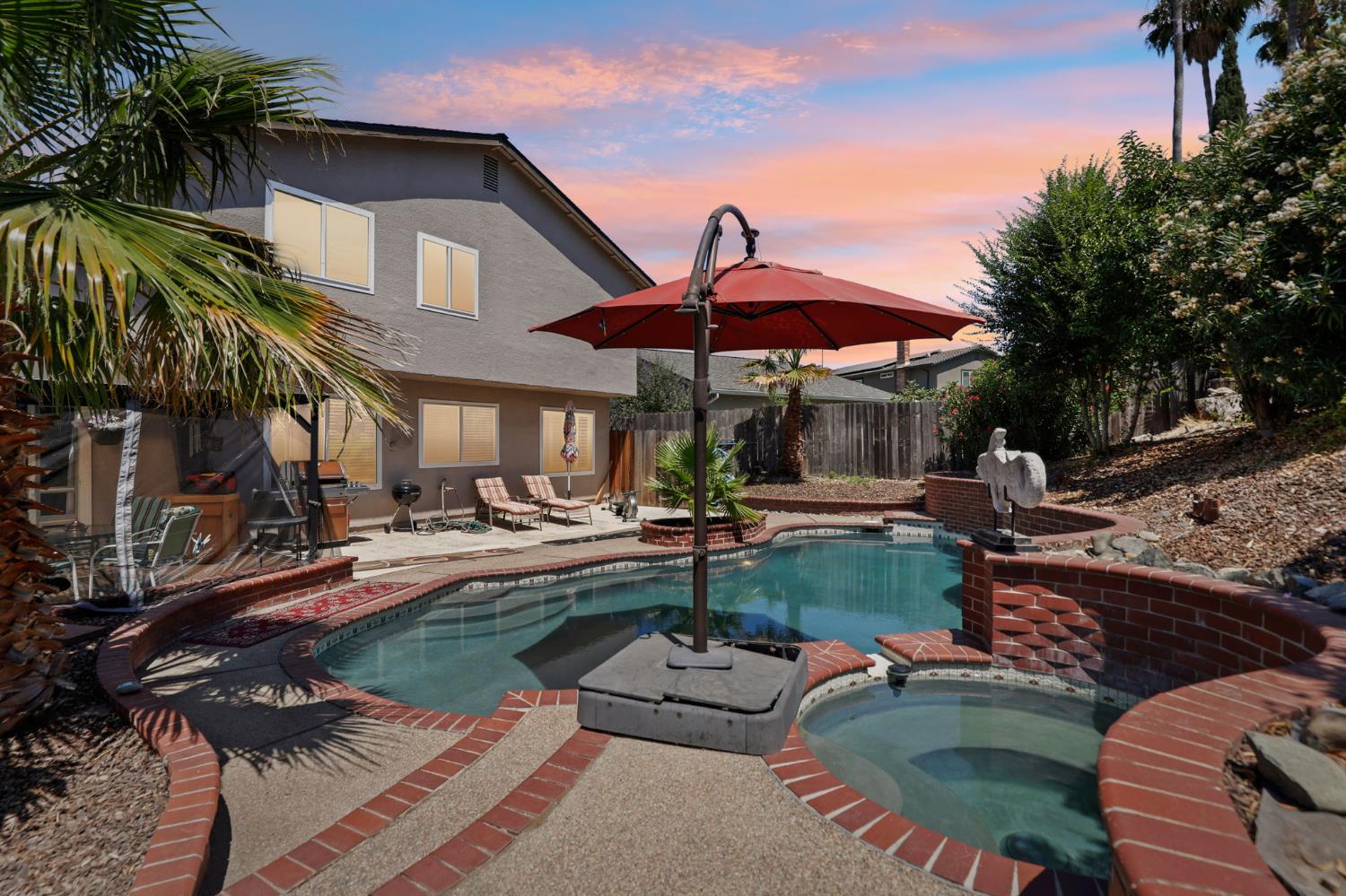 Detail Gallery Image 54 of 55 For 8058 Mesa Oak Way, Citrus Heights,  CA 95610 - 5 Beds | 3 Baths