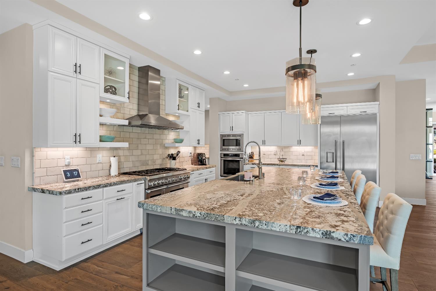 Detail Gallery Image 35 of 74 For 3421 Greenview Dr, El Dorado Hills,  CA 95762 - 5 Beds | 5/1 Baths