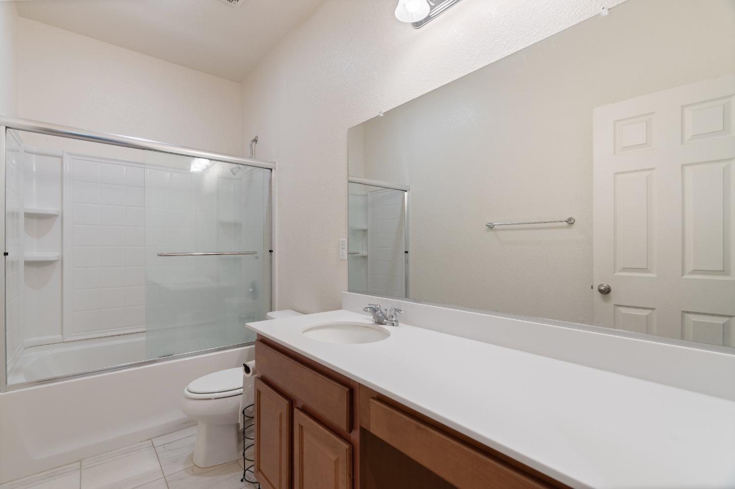 Detail Gallery Image 22 of 26 For 3760 Orbison Ln, Stockton,  CA 95212 - 4 Beds | 3 Baths