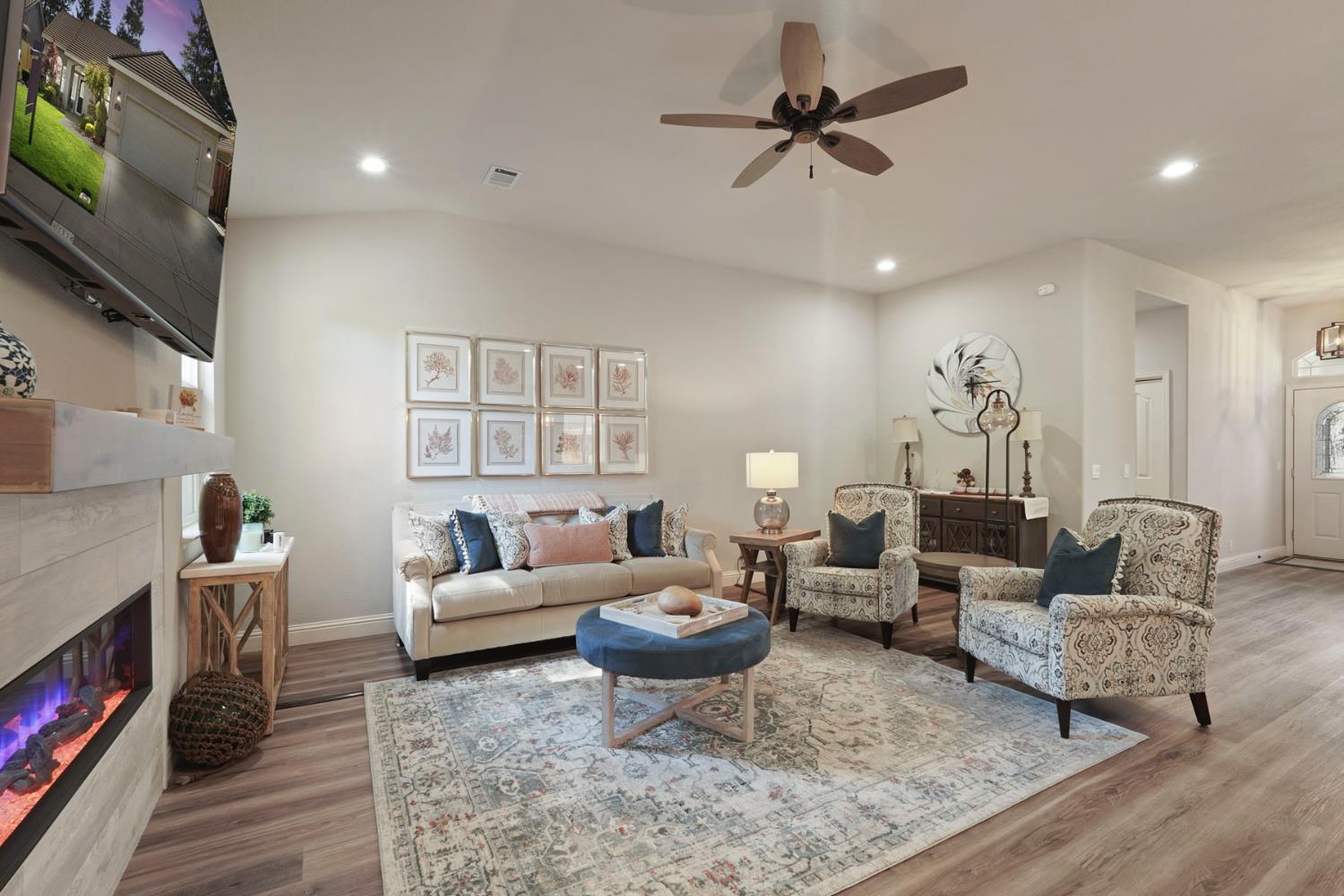 Detail Gallery Image 9 of 43 For 1114 Waterford Way, Lodi,  CA 95242 - 3 Beds | 2 Baths