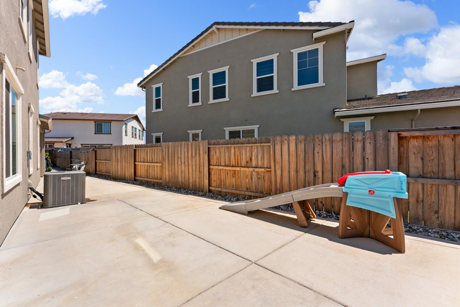 Detail Gallery Image 66 of 83 For 2073 Challenger Way, Roseville,  CA 95747 - 4 Beds | 3/1 Baths
