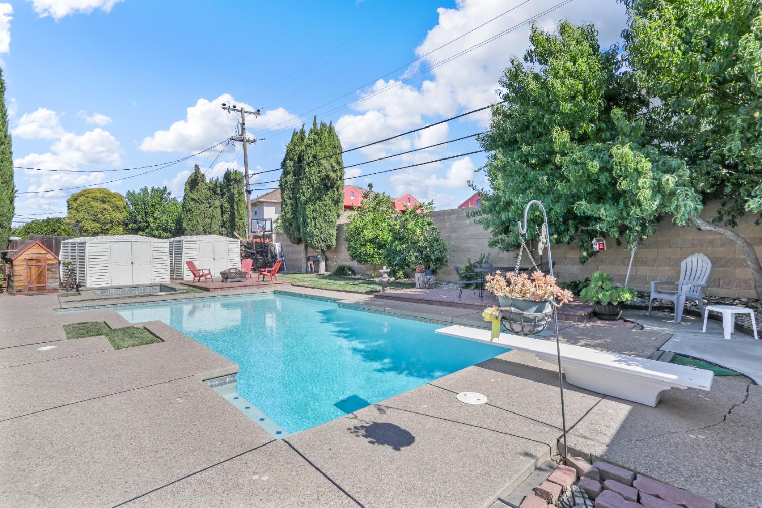Detail Gallery Image 31 of 37 For 318 Portola Way, Tracy,  CA 95376 - 3 Beds | 2 Baths