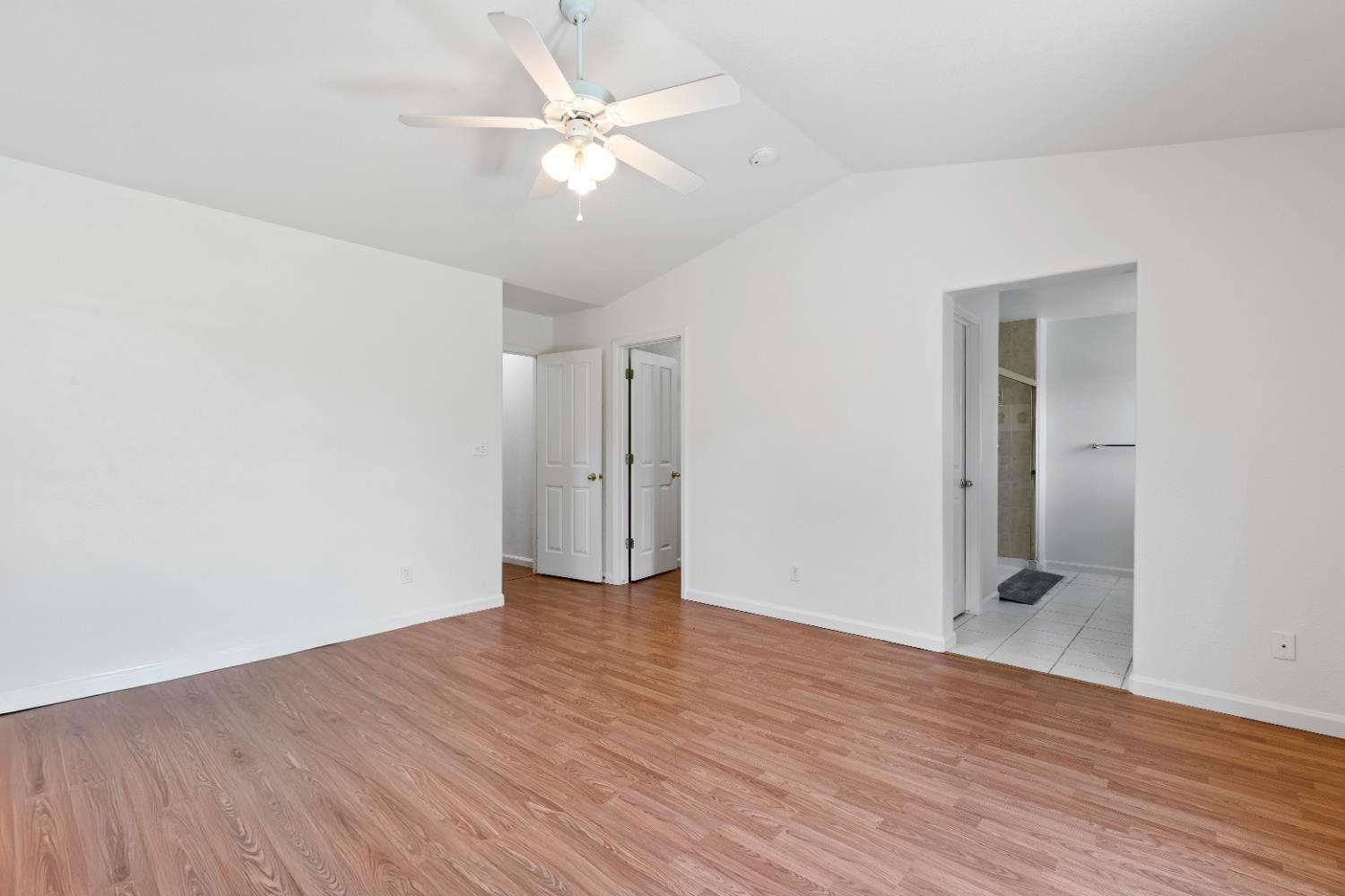 Detail Gallery Image 16 of 29 For 995 W Springer Dr, Turlock,  CA 95382 - 4 Beds | 2 Baths
