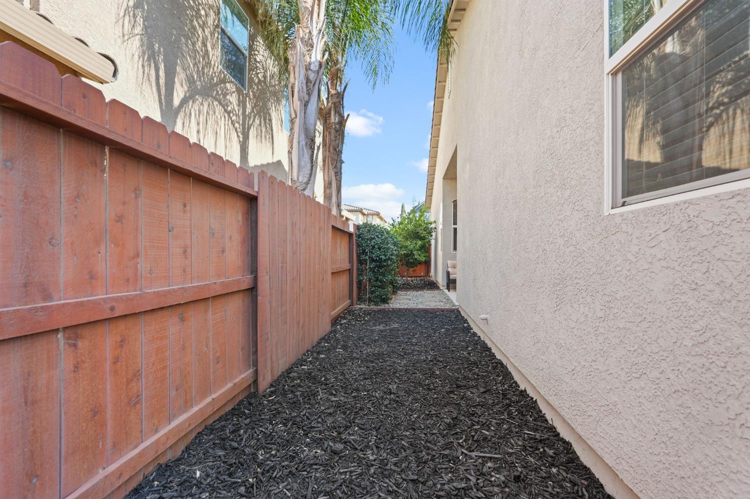 Detail Gallery Image 43 of 55 For 1261 Sweet Briar Dr, Patterson,  CA 95363 - 3 Beds | 2 Baths