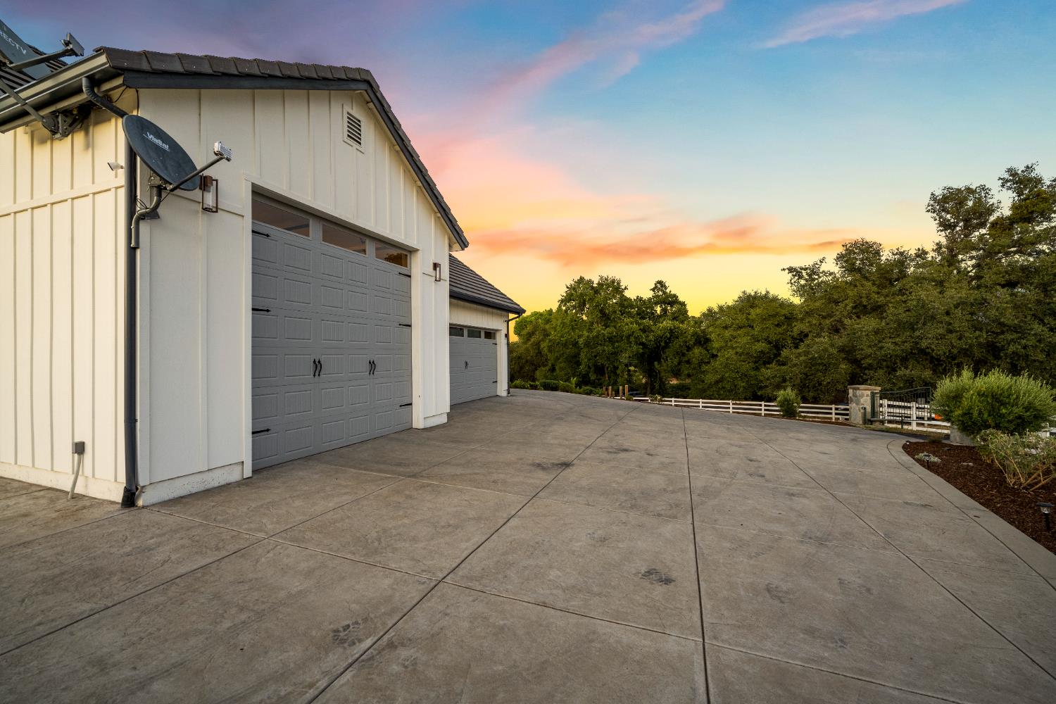 Detail Gallery Image 60 of 80 For 3050 Rattlesnake Rd, Newcastle,  CA 95658 - 5 Beds | 3/1 Baths