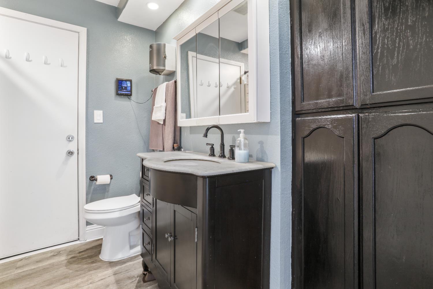 Detail Gallery Image 16 of 37 For 318 Portola Way, Tracy,  CA 95376 - 3 Beds | 2 Baths