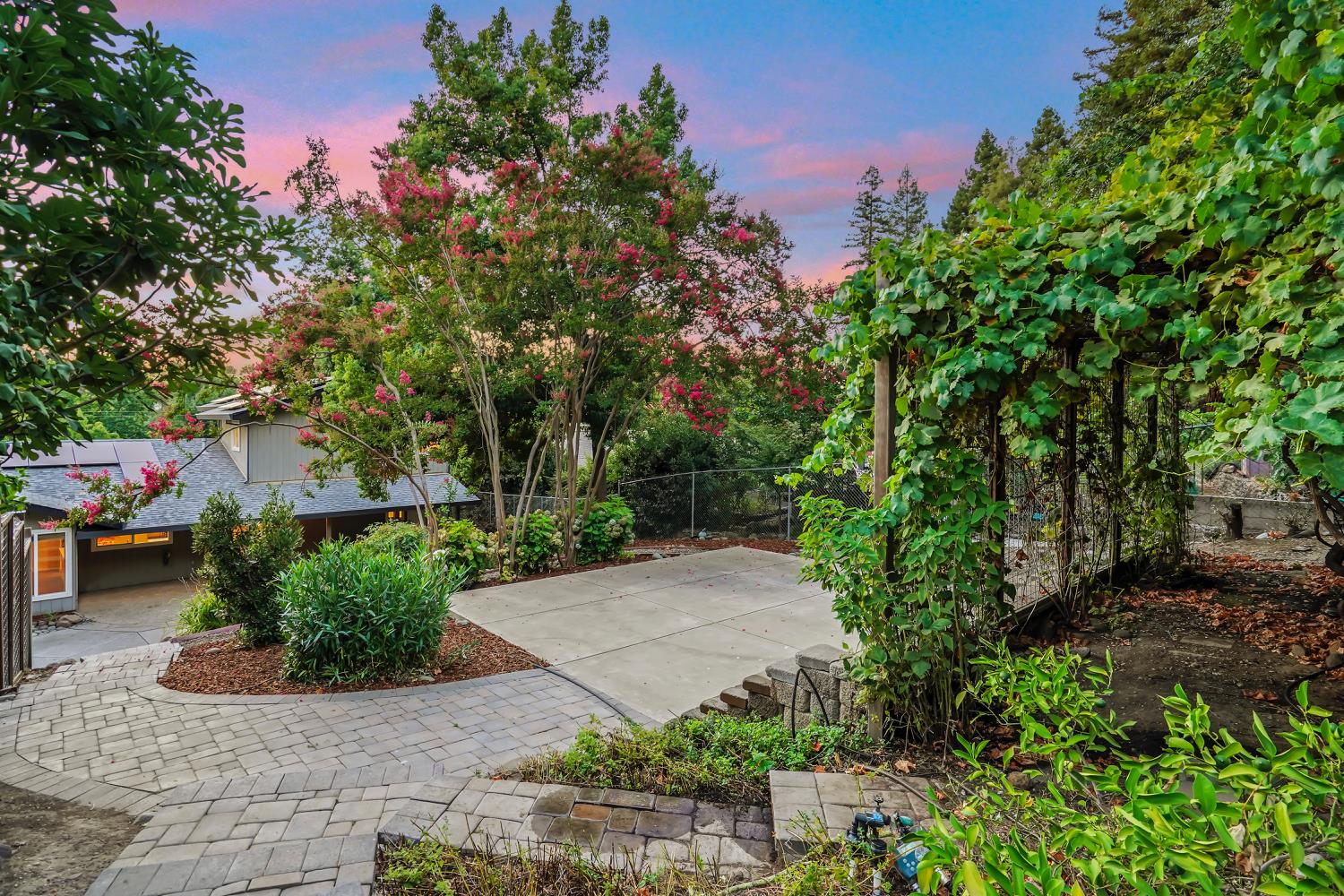 Detail Gallery Image 33 of 37 For 4025 Silver St, Rocklin,  CA 95677 - 5 Beds | 3/1 Baths