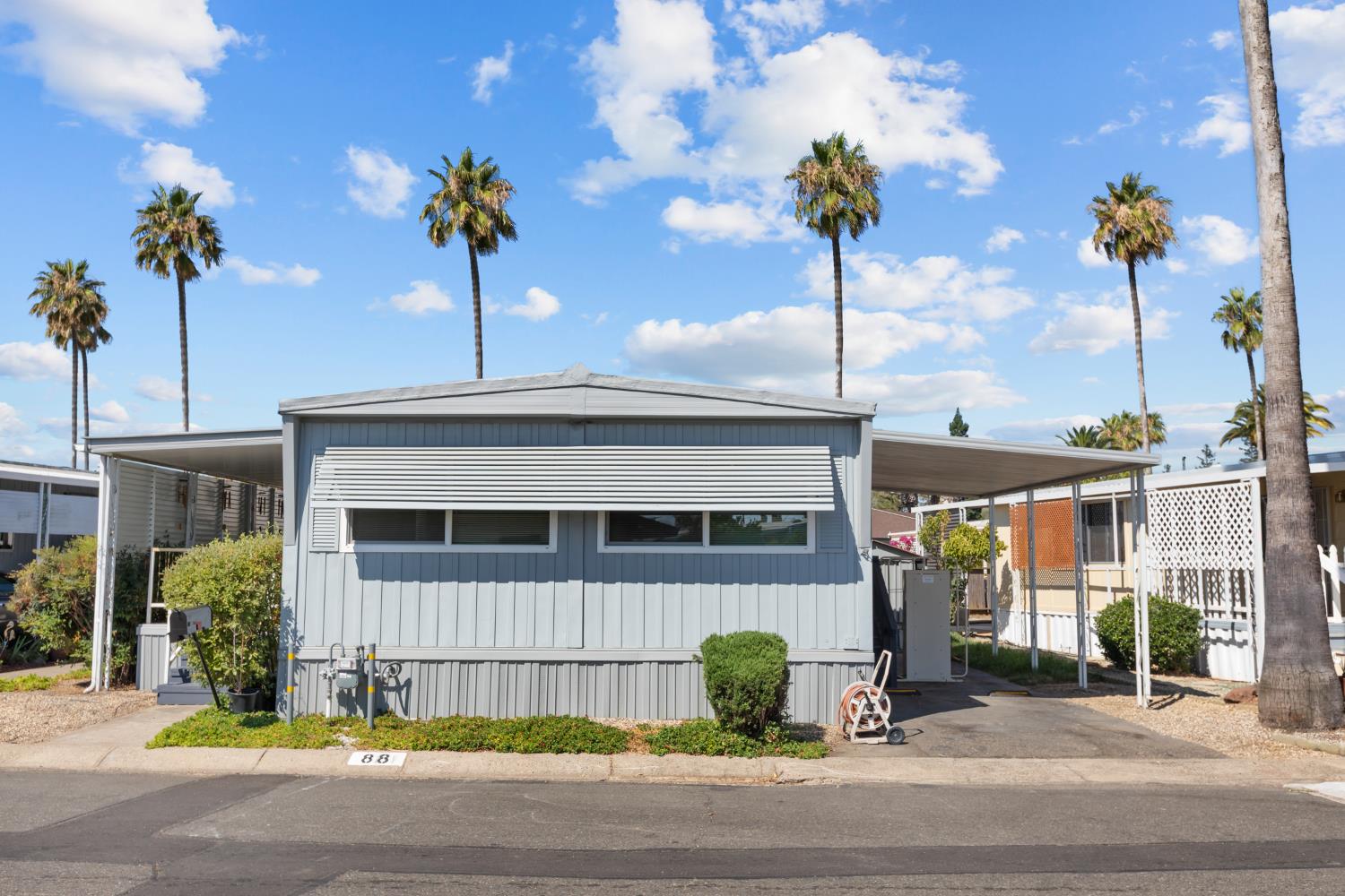 Detail Gallery Image 2 of 30 For 8181 Folsom Blvd 88, Sacramento,  CA 95826 - 2 Beds | 1 Baths