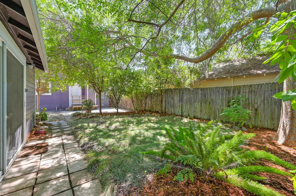 Detail Gallery Image 51 of 53 For 2232 Gerber Ave, Sacramento,  CA 95817 - 3 Beds | 2 Baths