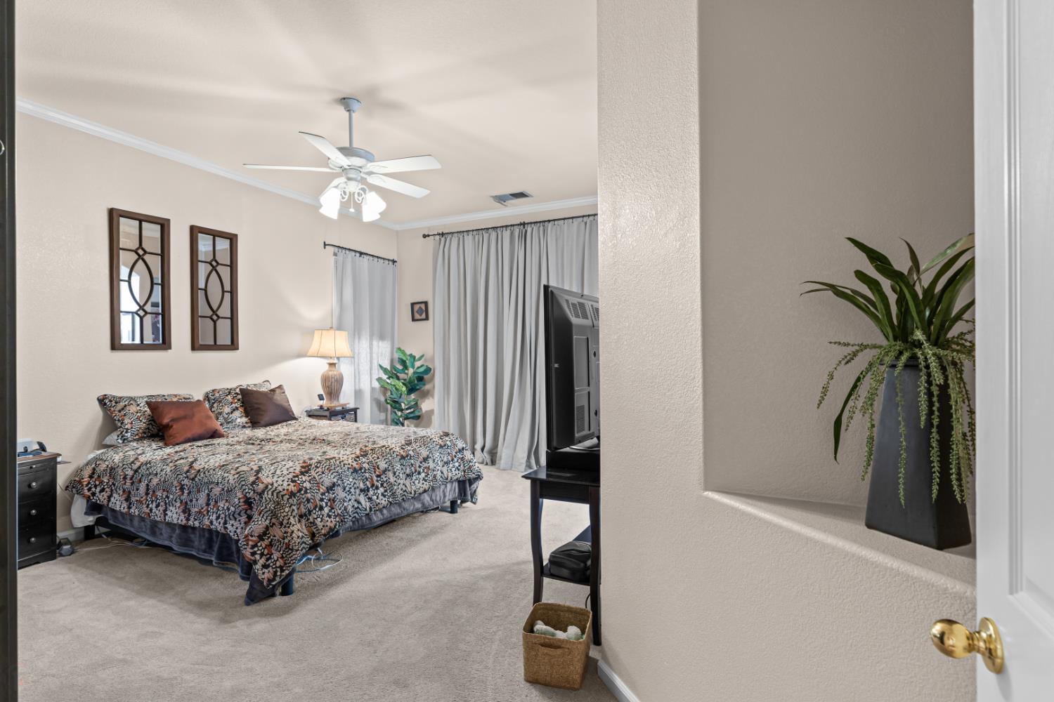 Detail Gallery Image 36 of 60 For 2020 Malcolm Way, Modesto,  CA 95356 - 3 Beds | 3 Baths
