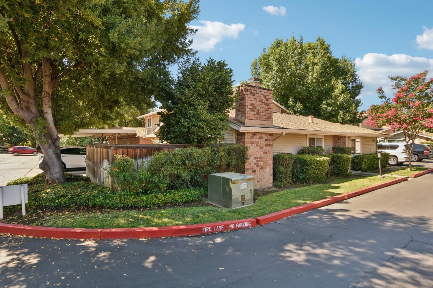 Detail Gallery Image 21 of 22 For 8363 La Riviera Dr, Sacramento,  CA 95826 - 2 Beds | 1/1 Baths