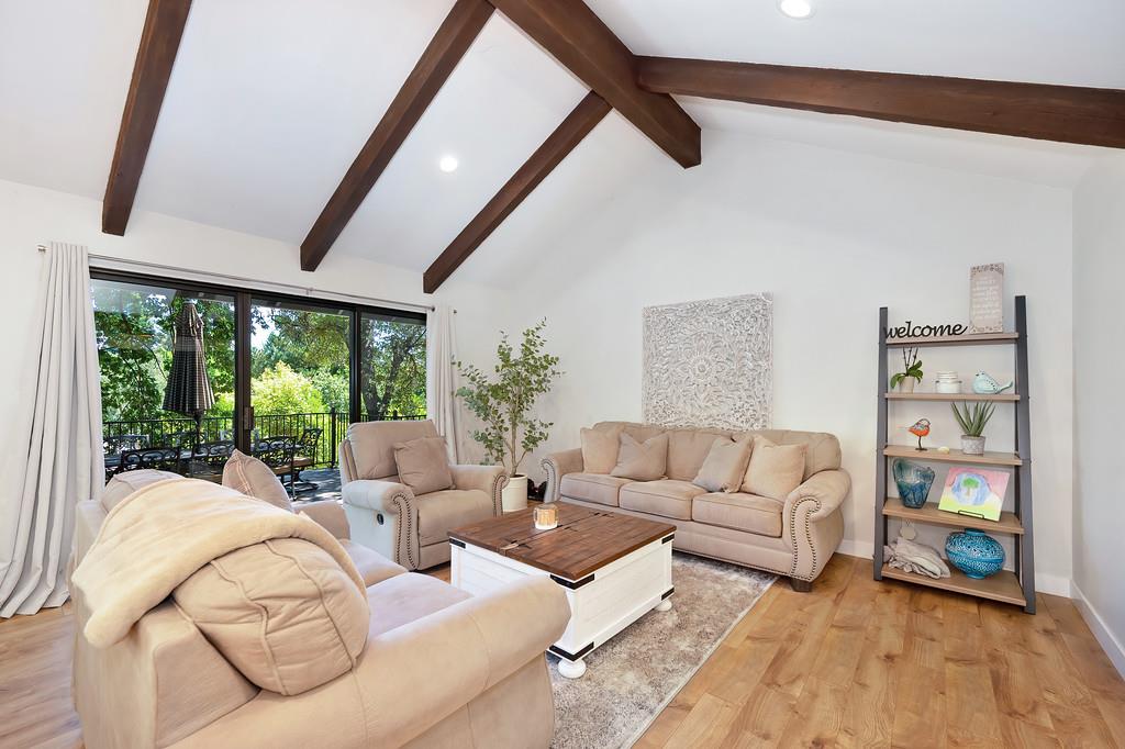 Detail Gallery Image 16 of 73 For 2953 Oakleaf Dr, Cameron Park,  CA 95682 - 3 Beds | 2/1 Baths