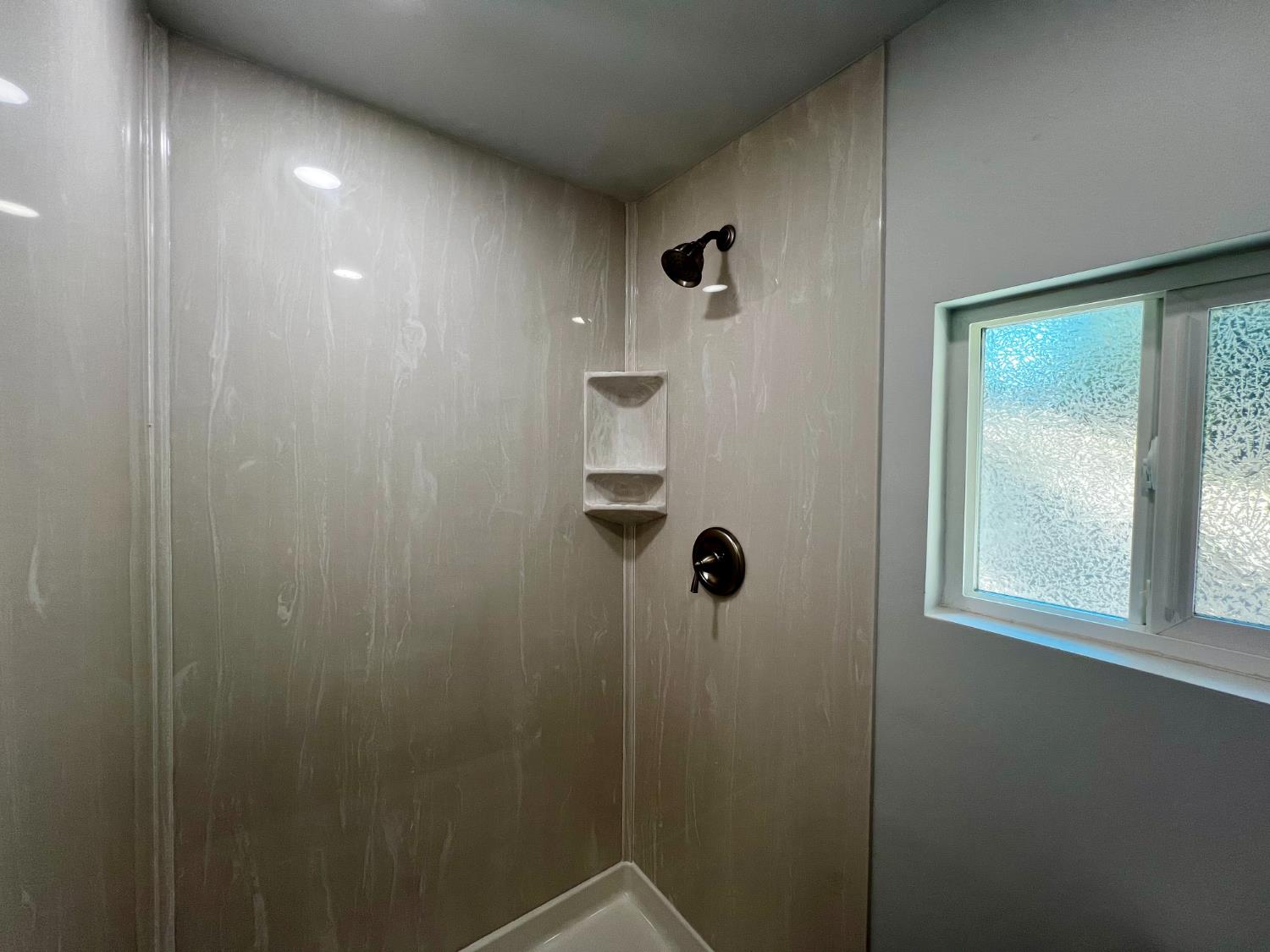 Detail Gallery Image 25 of 64 For 2018 Whistler Way, Somerset,  CA 95684 - 3 Beds | 2 Baths