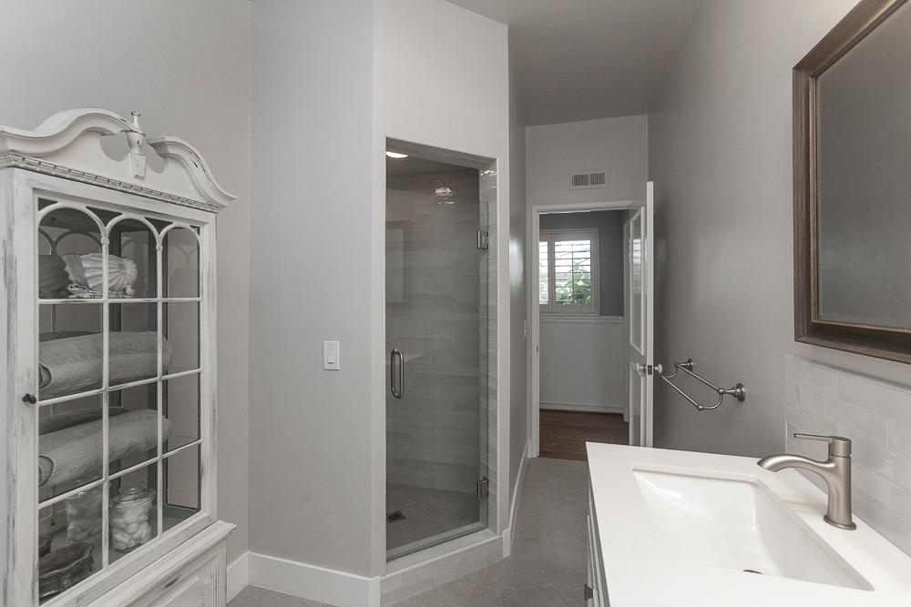 Detail Gallery Image 41 of 73 For 1060 W Monterey Ave, Stockton,  CA 95204 - 4 Beds | 3 Baths