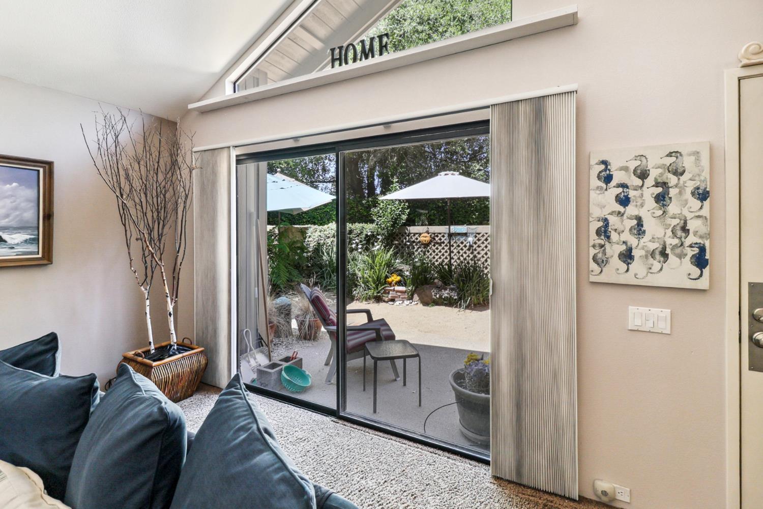 Detail Gallery Image 5 of 99 For 1911 Discovery Village Ln, Gold River,  CA 95670 - 2 Beds | 2 Baths