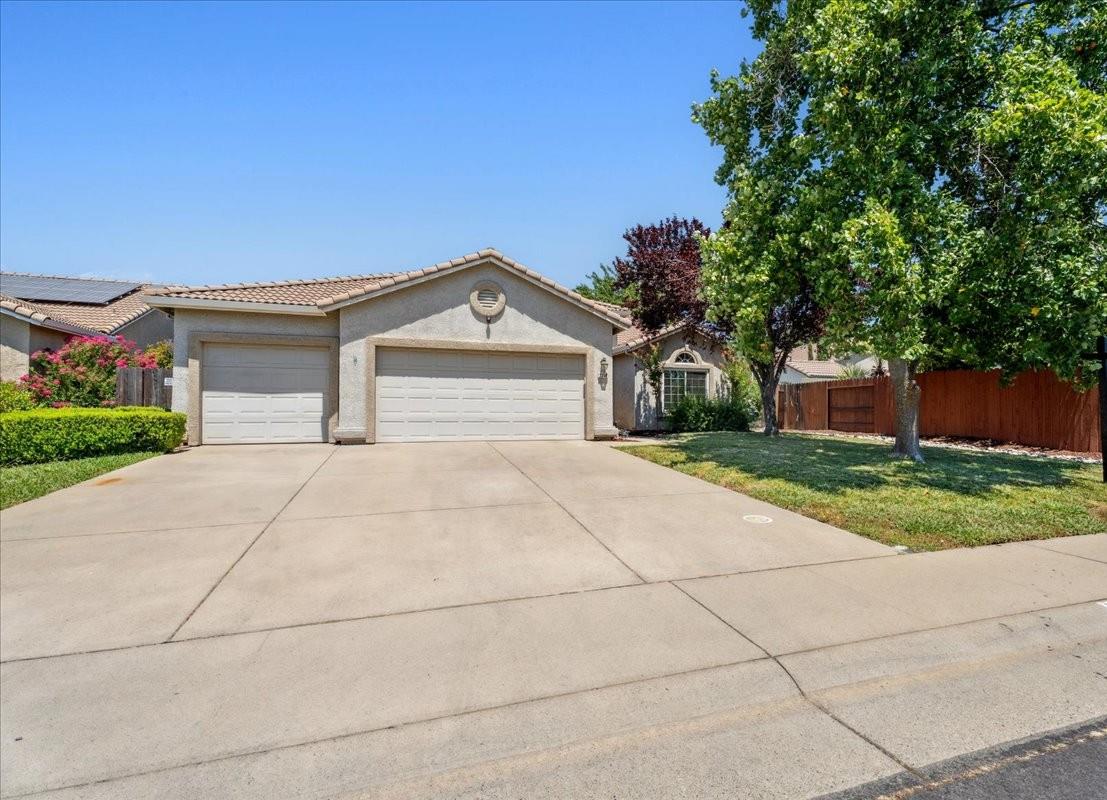 Detail Gallery Image 2 of 29 For 2358 1st St, Lincoln,  CA 95648 - 3 Beds | 2 Baths