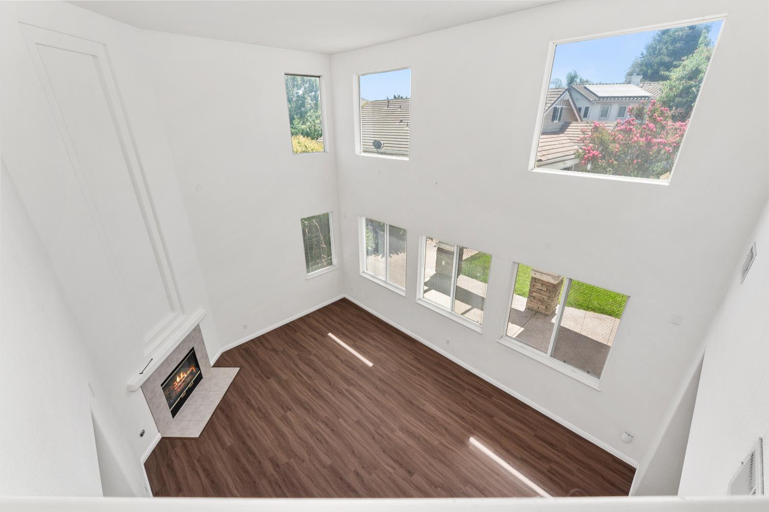 Detail Gallery Image 33 of 68 For 6279 Pine Meadow Cir, Stockton,  CA 95219 - 5 Beds | 3 Baths