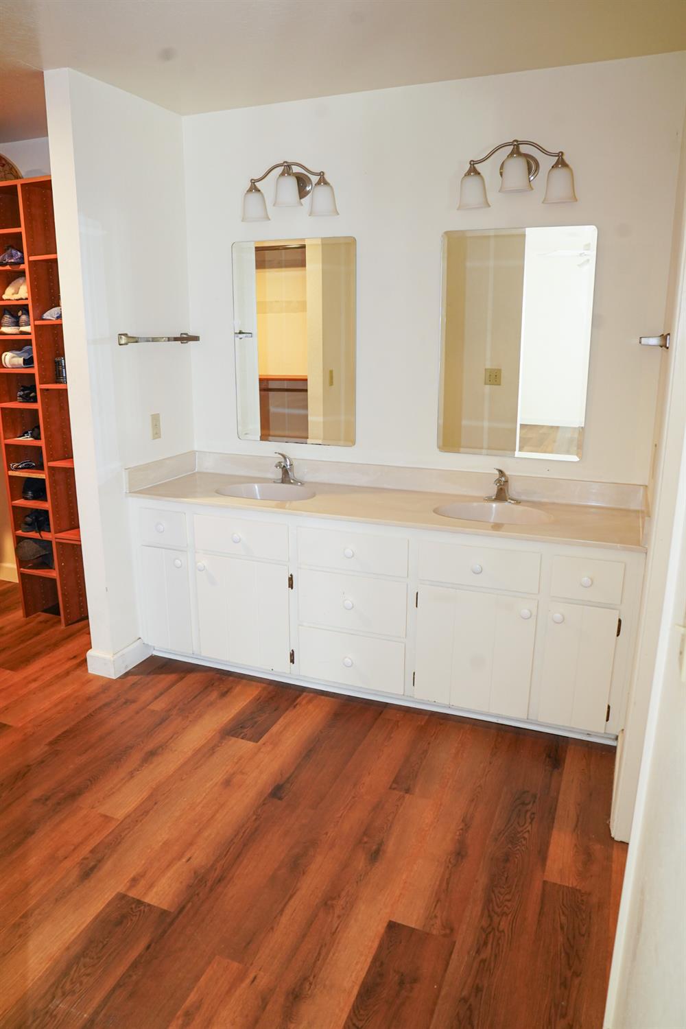 Detail Gallery Image 31 of 78 For 16939 Norlene Way, Grass Valley,  CA 95949 - 3 Beds | 2/1 Baths