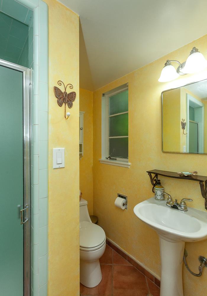 Detail Gallery Image 57 of 73 For 1060 W Monterey Ave, Stockton,  CA 95204 - 4 Beds | 3 Baths