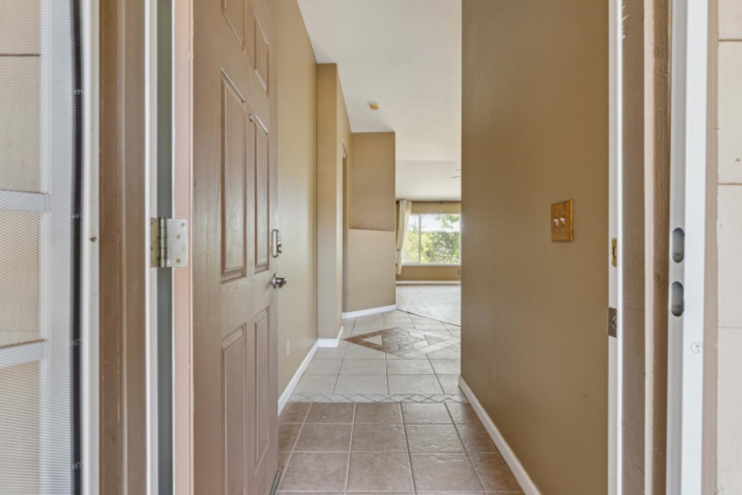 Detail Gallery Image 2 of 29 For 1457 Quiet Ct, Merced,  CA 95340 - 3 Beds | 2 Baths