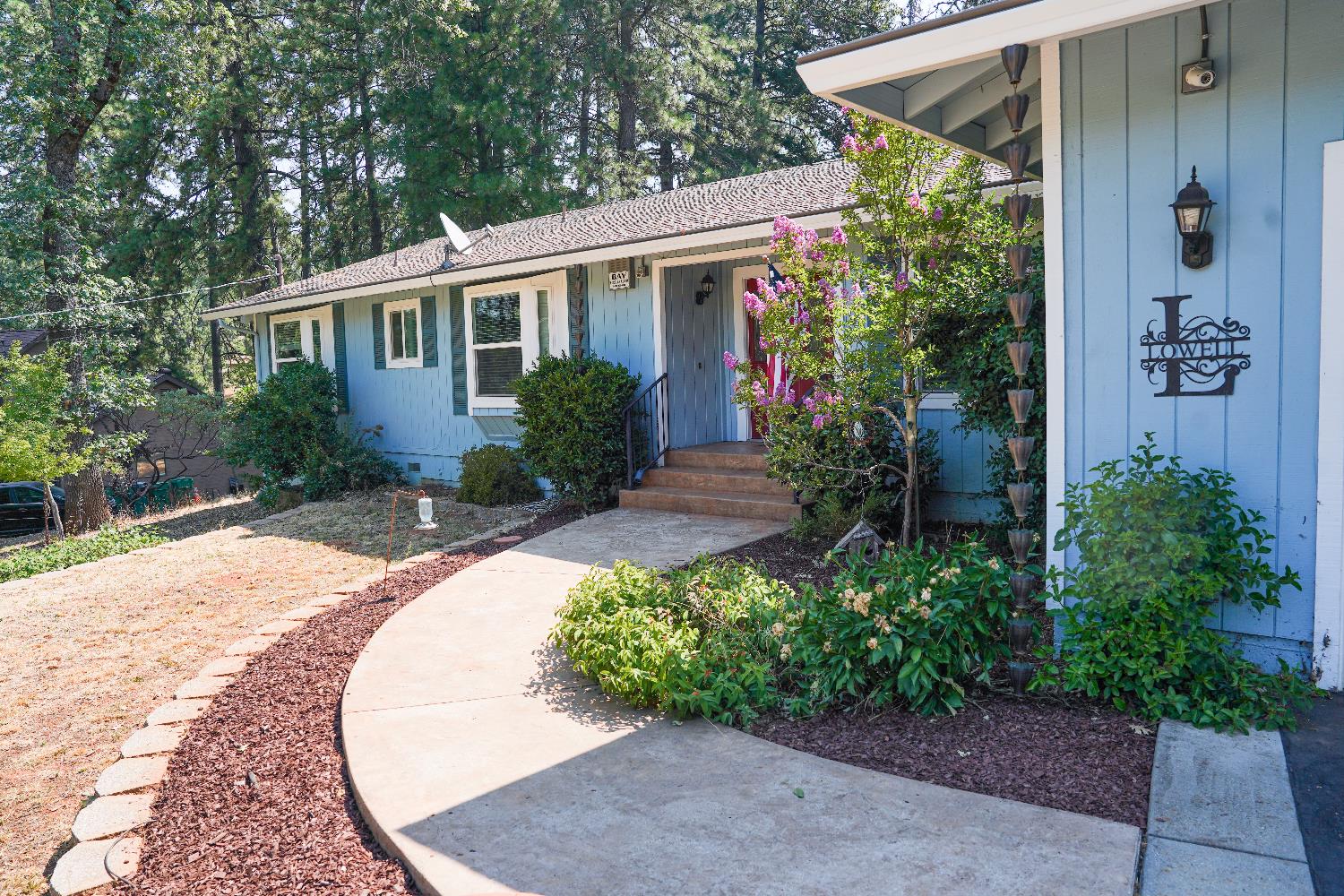Detail Gallery Image 5 of 78 For 16939 Norlene Way, Grass Valley,  CA 95949 - 3 Beds | 2/1 Baths