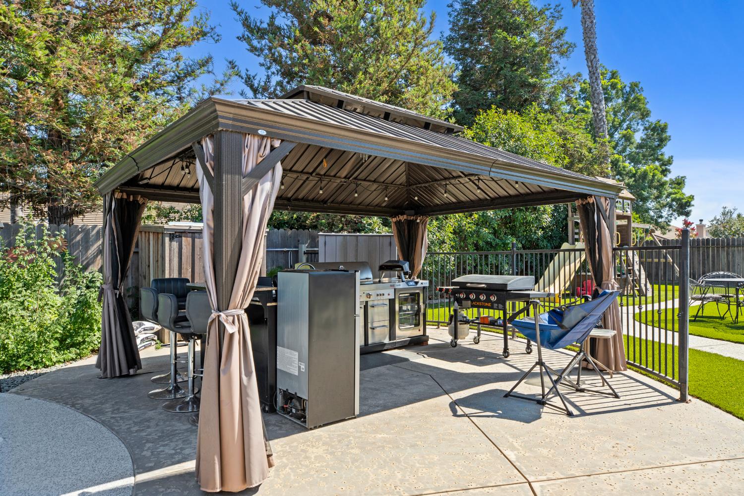 Detail Gallery Image 32 of 46 For 1162 Michelle Ct, Ripon,  CA 95366 - 5 Beds | 2 Baths