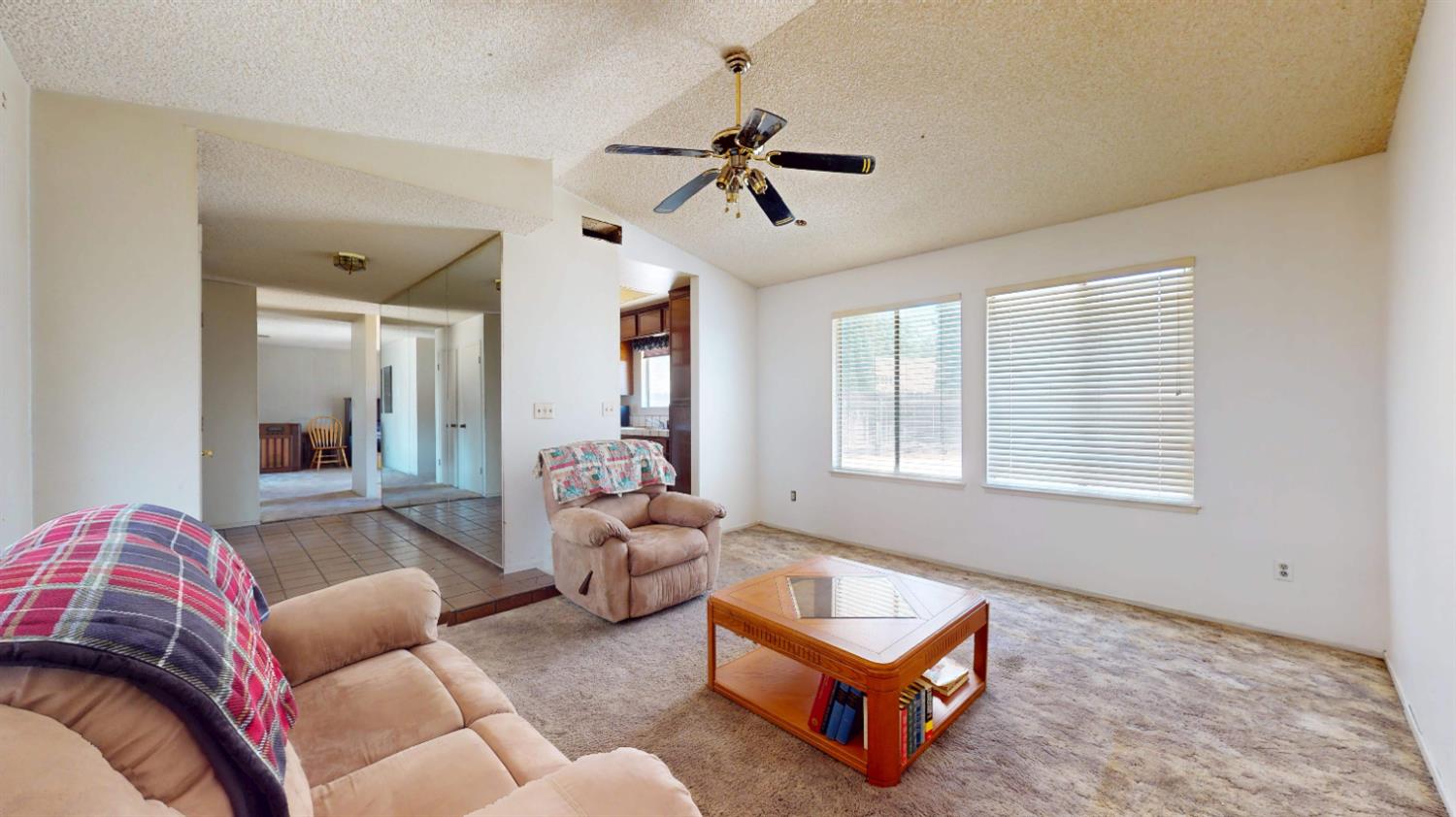 Detail Gallery Image 6 of 22 For 2716 Palomino Ln, Modesto,  CA 95355 - 3 Beds | 2/1 Baths