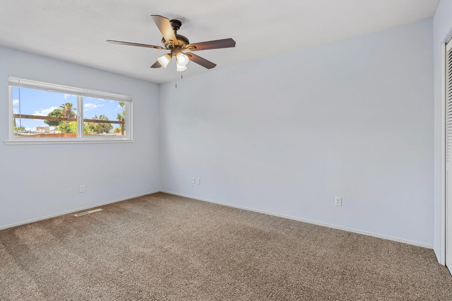 Detail Gallery Image 29 of 40 For 2040 Edgebrook Dr, Modesto,  CA 95354 - 3 Beds | 2 Baths