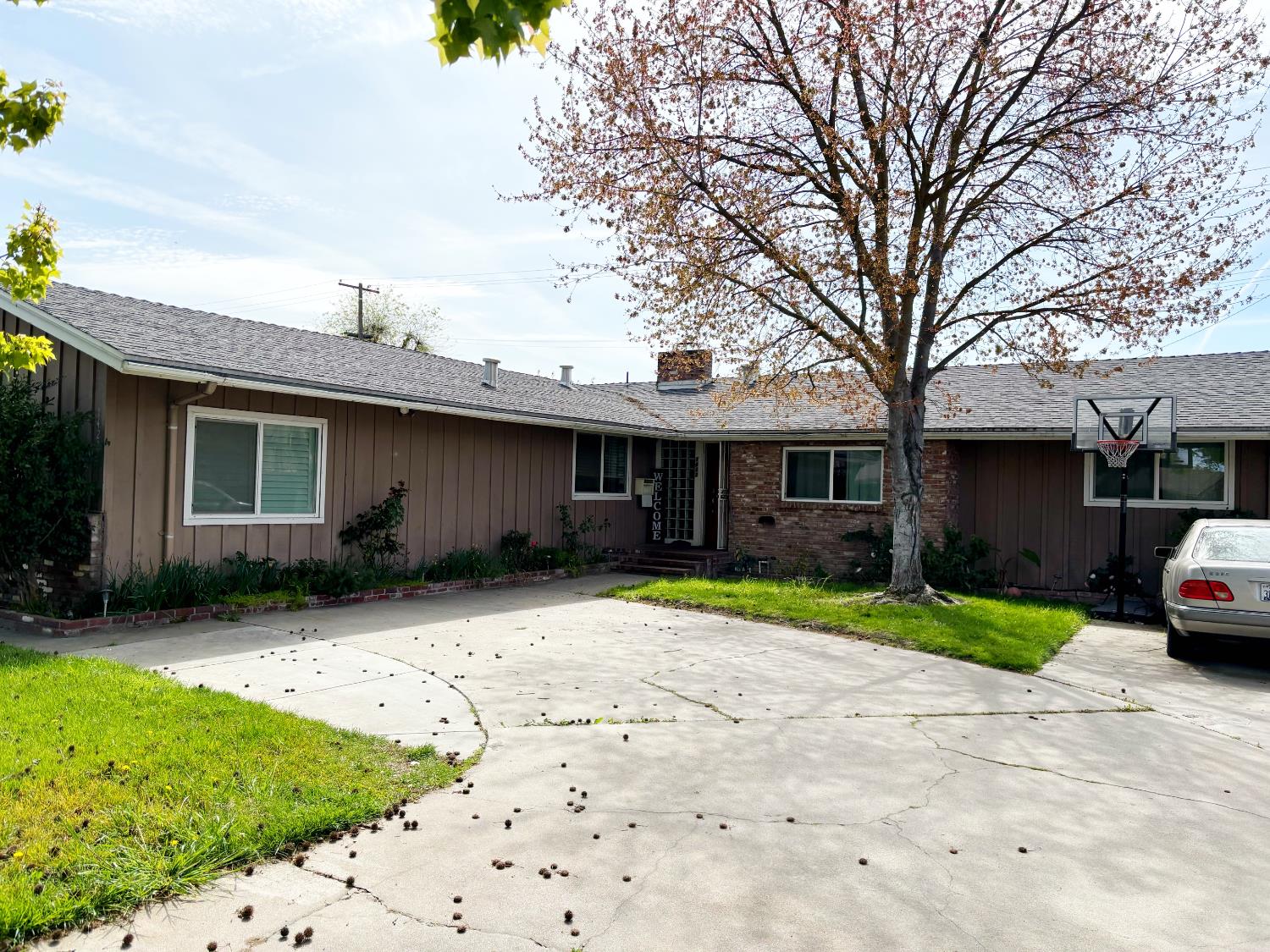 Detail Gallery Image 4 of 35 For 1422 Locke Rd, Modesto,  CA 95355 - 3 Beds | 2 Baths