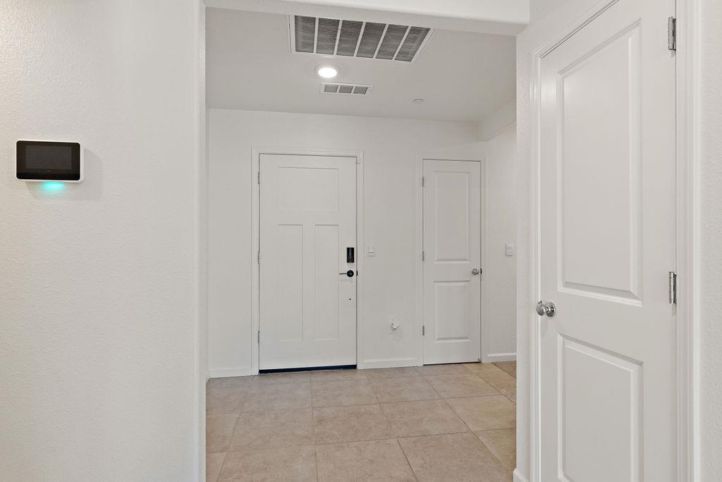 Detail Gallery Image 31 of 37 For 12084 Royal Ct, Waterford,  CA 95386 - 4 Beds | 2 Baths