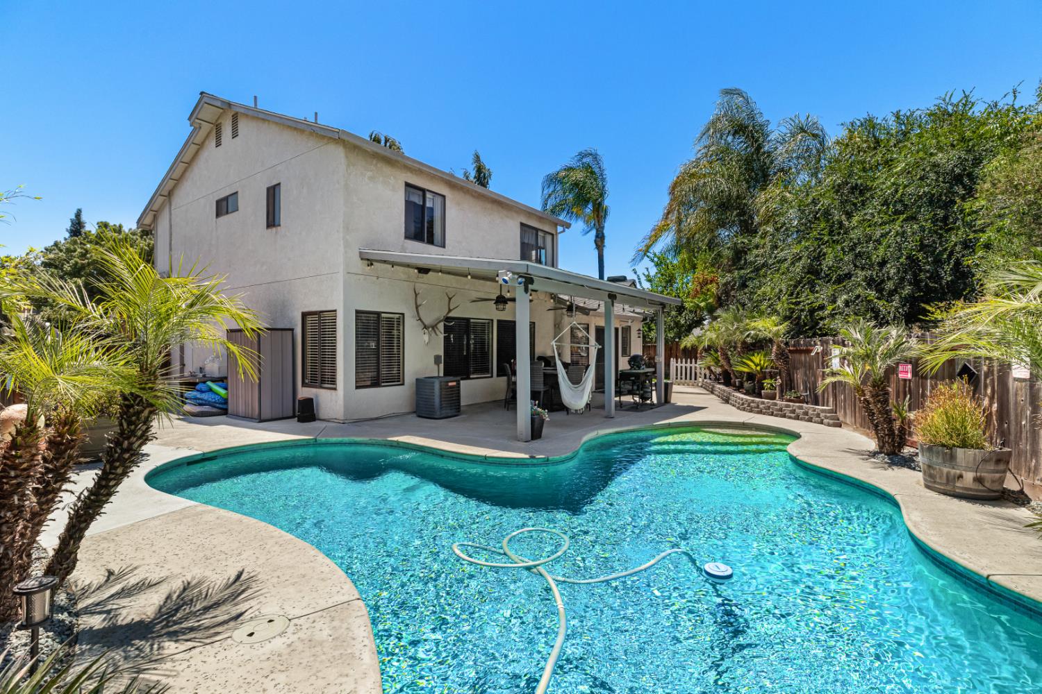 Detail Gallery Image 31 of 39 For 1551 Arnell Pl, Manteca,  CA 95337 - 3 Beds | 2/1 Baths