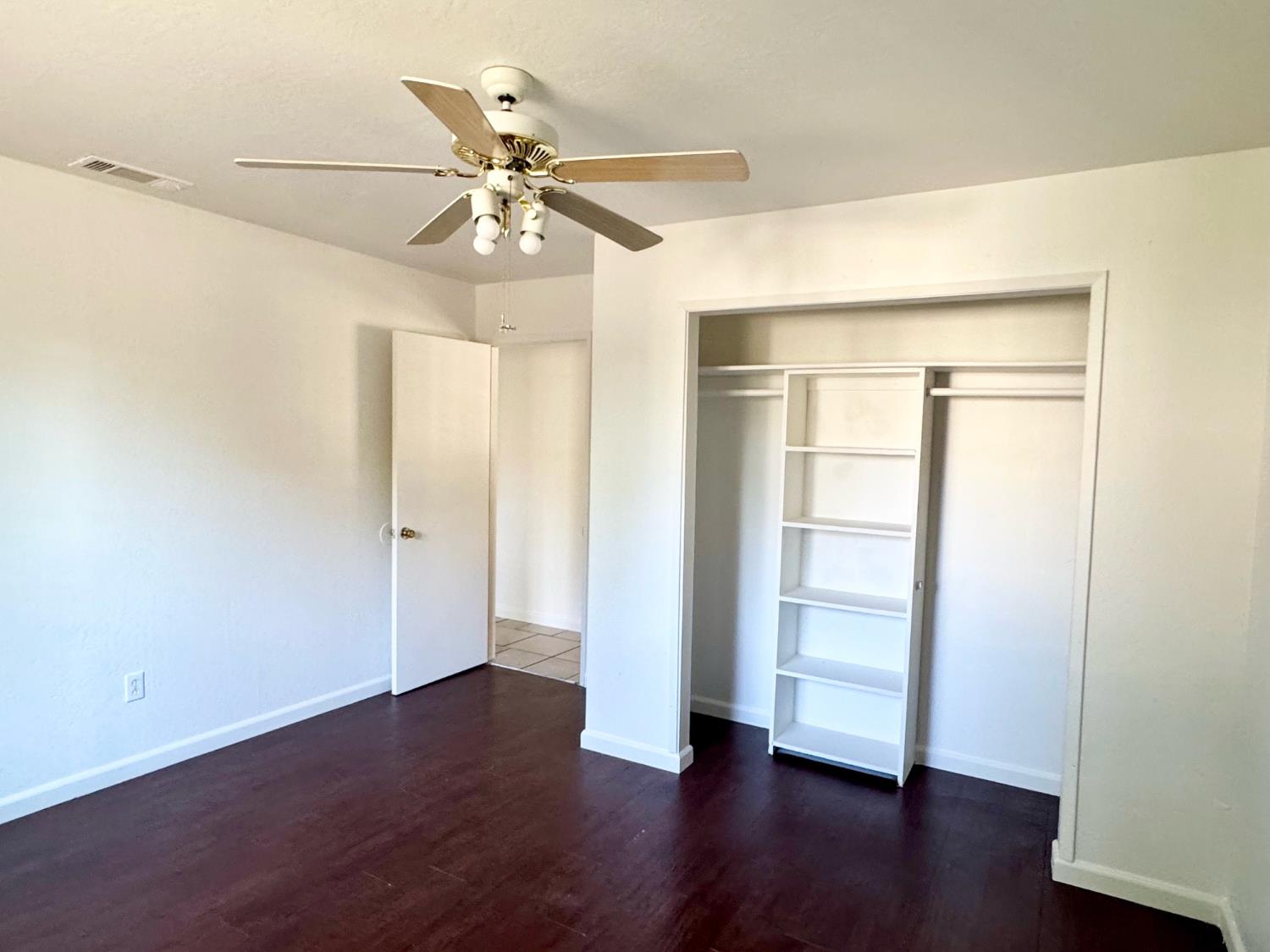 Detail Gallery Image 14 of 19 For 2818 Plover St, Sacramento,  CA 95815 - 4 Beds | 2 Baths