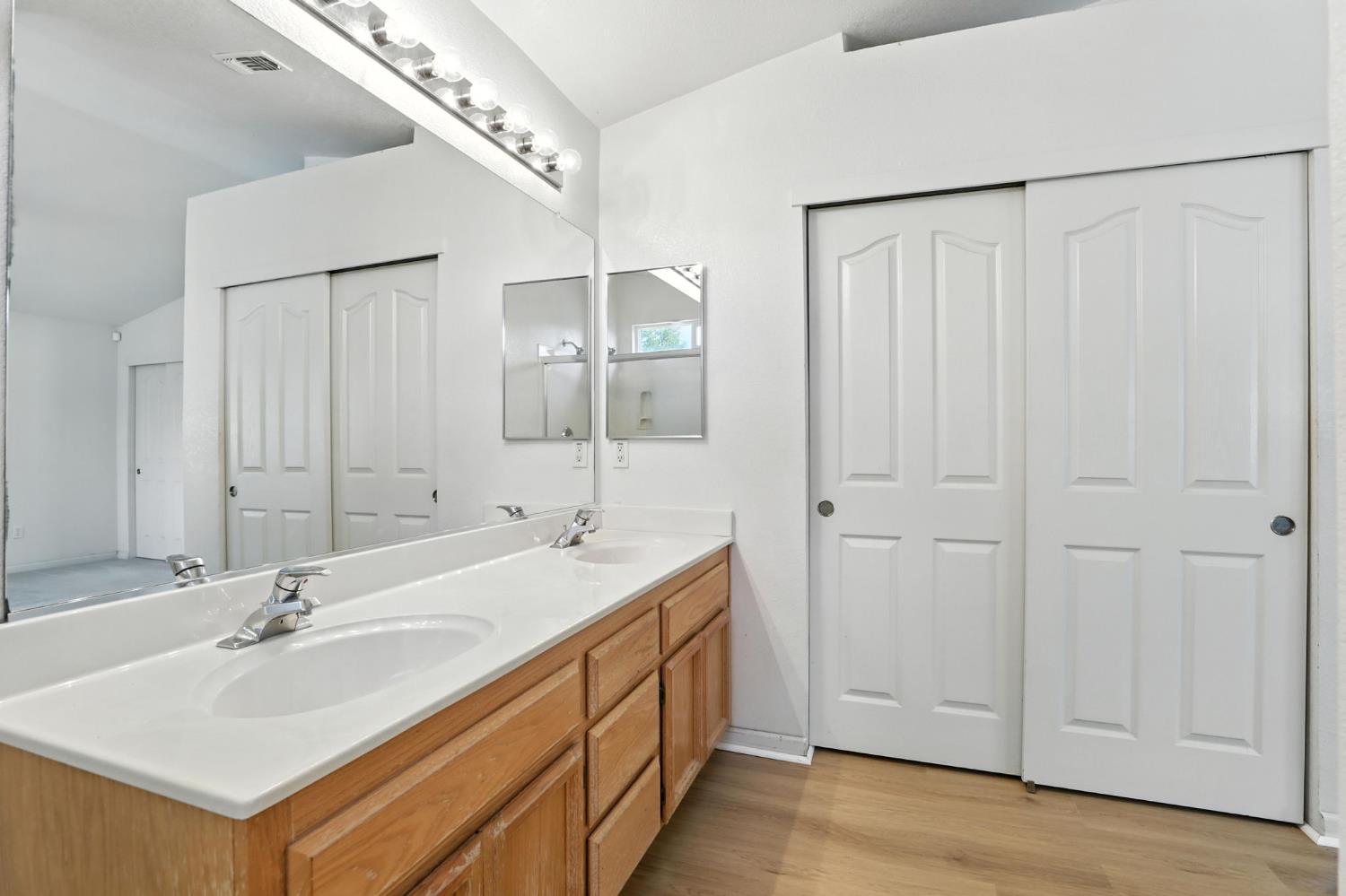 Detail Gallery Image 21 of 31 For 7105 Prazzo Way, Elk Grove,  CA 95757 - 3 Beds | 2 Baths