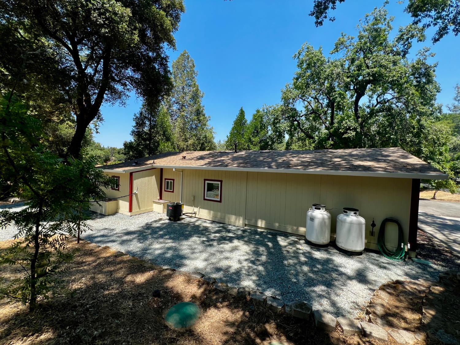 Detail Gallery Image 44 of 64 For 2018 Whistler Way, Somerset,  CA 95684 - 3 Beds | 2 Baths