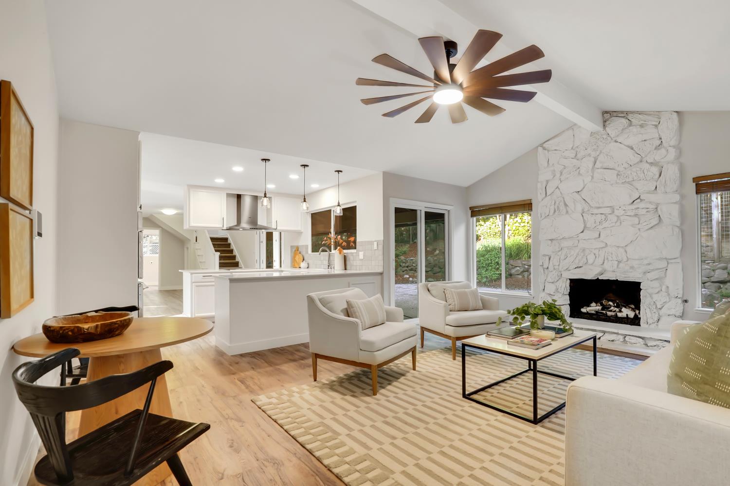 Detail Gallery Image 7 of 37 For 4025 Silver St, Rocklin,  CA 95677 - 5 Beds | 3/1 Baths