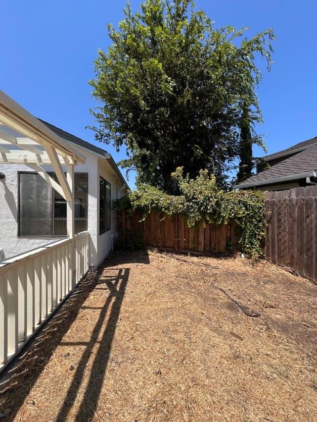 Detail Gallery Image 32 of 37 For 1176 Liggett Ct, Manteca,  CA 95337 - 4 Beds | 2 Baths