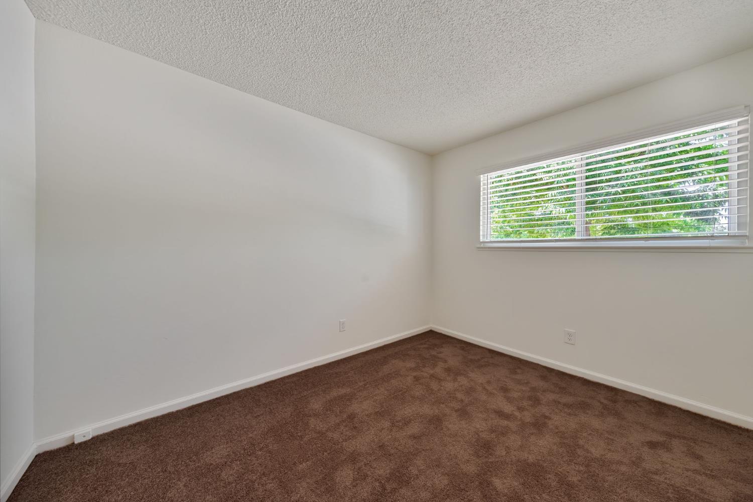 Detail Gallery Image 15 of 32 For 7712 Hyssop Ct, Citrus Heights,  CA 95621 - 3 Beds | 1 Baths