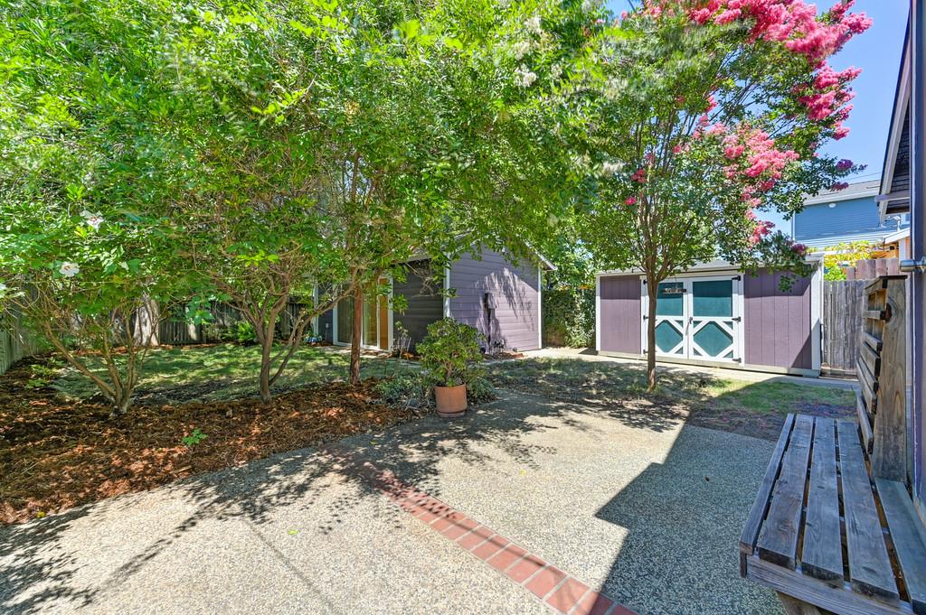 Detail Gallery Image 46 of 53 For 2232 Gerber Ave, Sacramento,  CA 95817 - 3 Beds | 2 Baths
