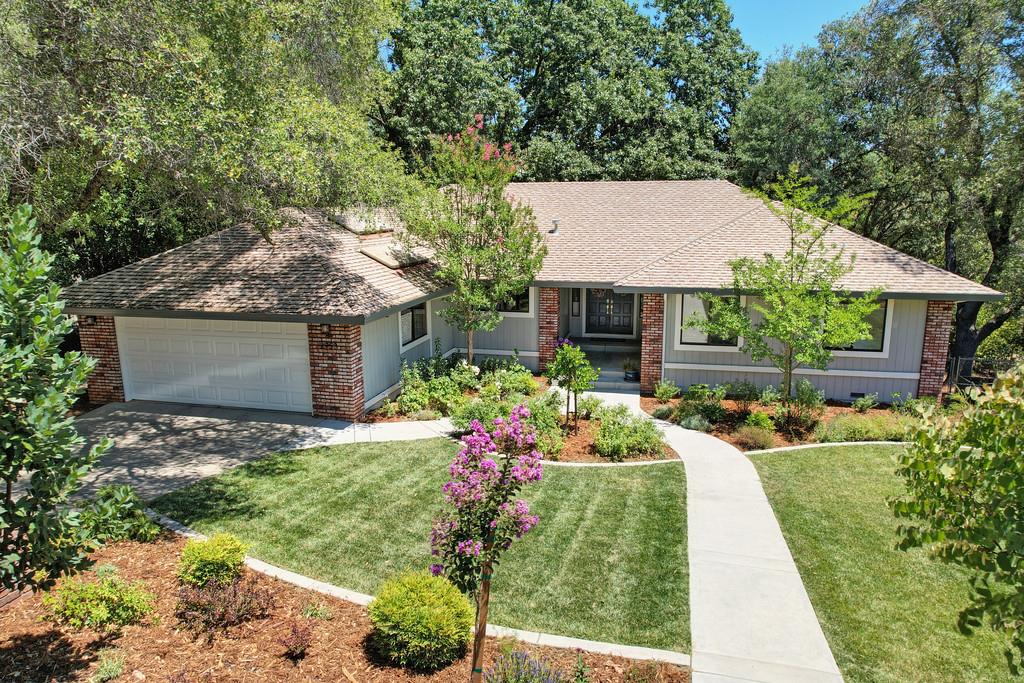 Detail Gallery Image 1 of 73 For 2953 Oakleaf Dr, Cameron Park,  CA 95682 - 3 Beds | 2/1 Baths