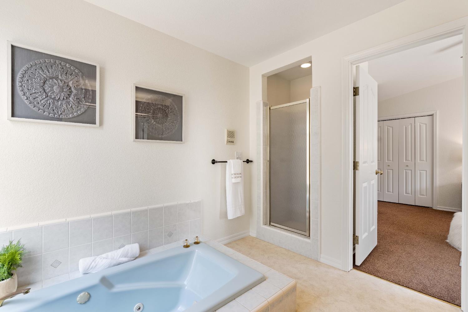 Detail Gallery Image 27 of 57 For 3140 Sierrama Dr, Shingle Springs,  CA 95682 - 4 Beds | 3 Baths
