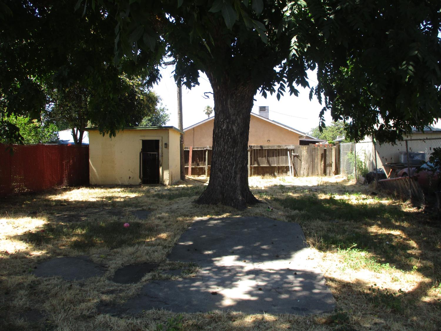 Detail Gallery Image 13 of 14 For 339 W 6th St, Stockton,  CA 95206 - 1 Beds | 1 Baths