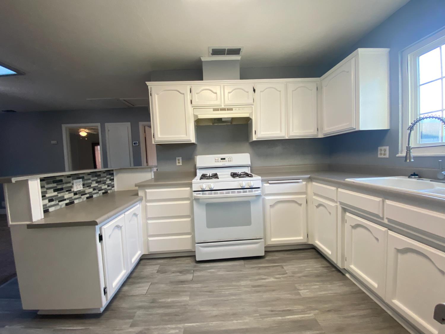 Detail Gallery Image 14 of 50 For 196 Vista Del Rio St, Gridley,  CA 95948 - 3 Beds | 2 Baths