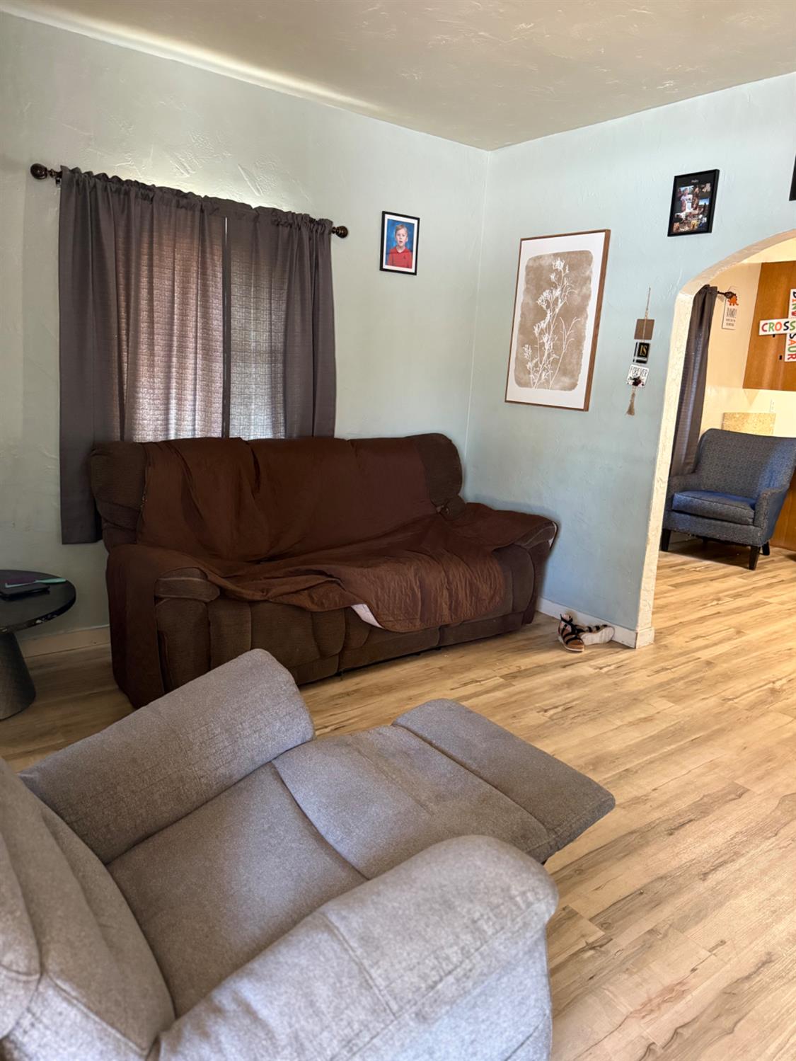 Detail Gallery Image 3 of 10 For 2045 3rd, Hughson,  CA 95326 - 2 Beds | 1 Baths