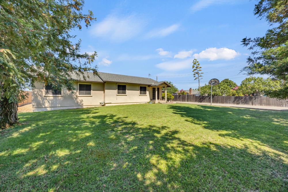 Detail Gallery Image 14 of 64 For 7311 2nd St, Rio Linda,  CA 95673 - 4 Beds | 2 Baths